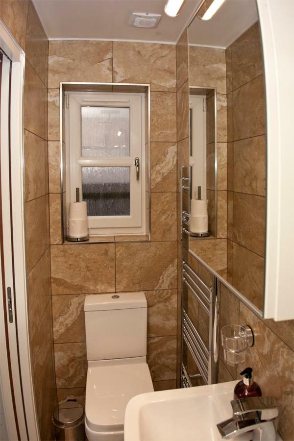 Gala Rooms Homestay - Free Parking Единбург Екстериор снимка