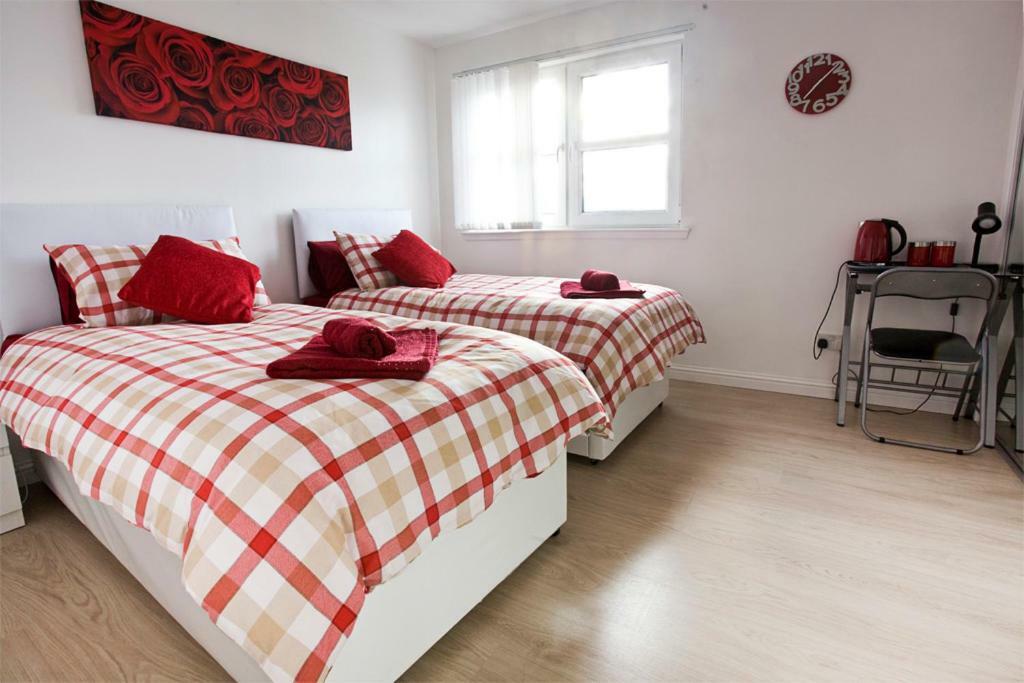 Gala Rooms Homestay - Free Parking Единбург Екстериор снимка